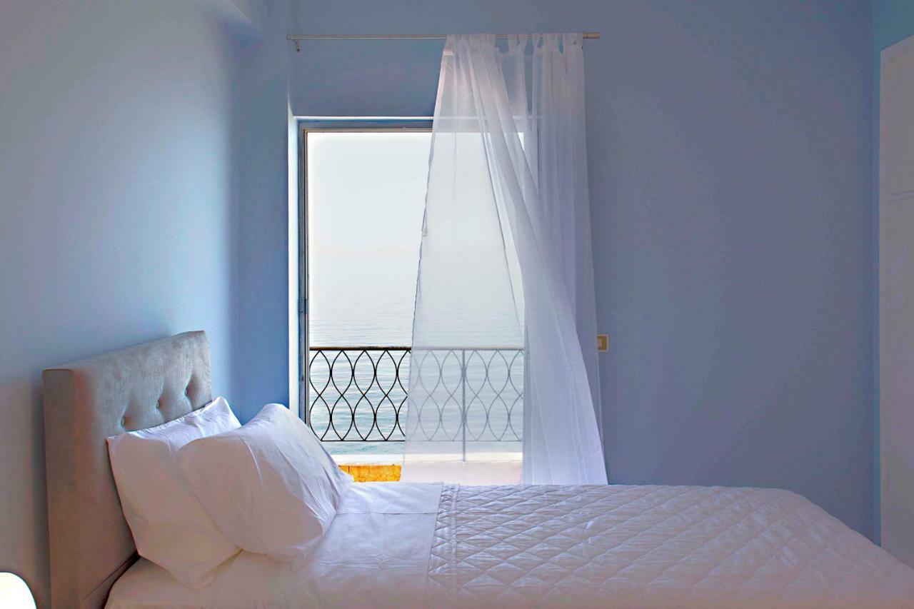 T8 Apartment On The Beach Бенитсес Экстерьер фото